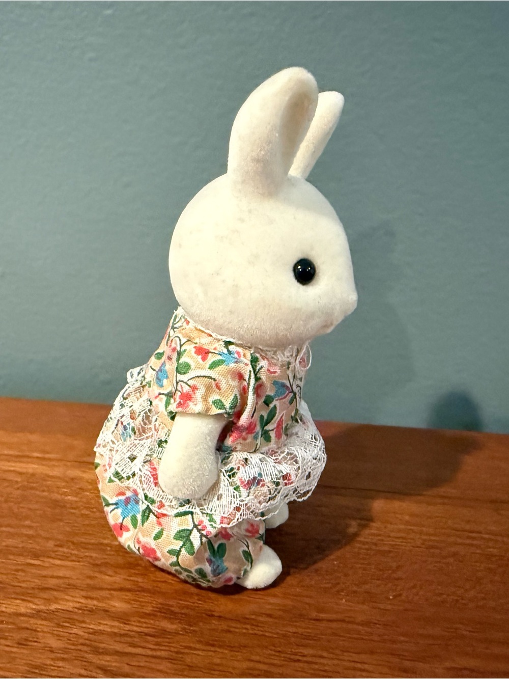Calico Critters Rabbit - Picture 4 of 4